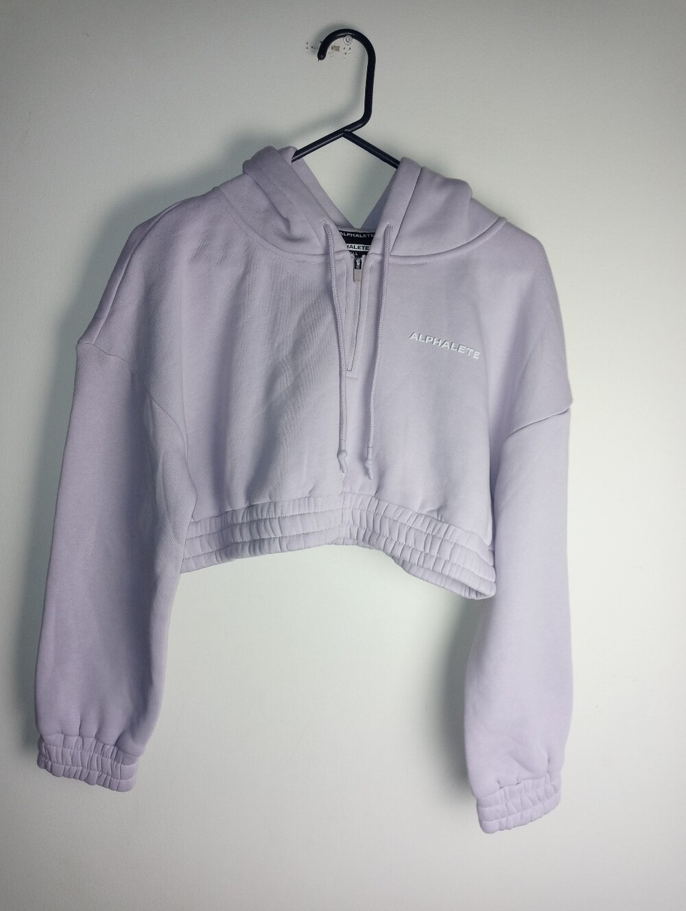 Alphalete Classic Capital Crop Hoodie Size S